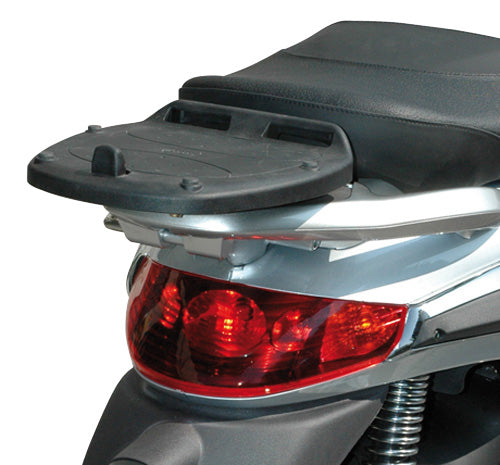 Staffa Attacco Posteriore Bauletto Kappa KE3440 per Piaggio Beverly 125 2008-2010